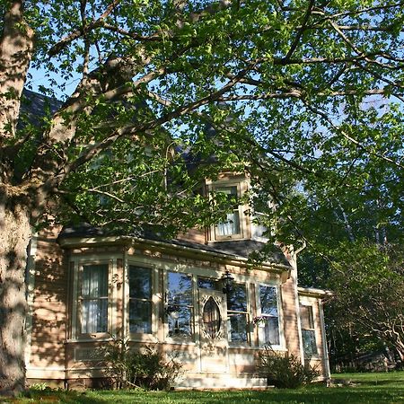 Sackville Bed And Breakfast Екстер'єр фото