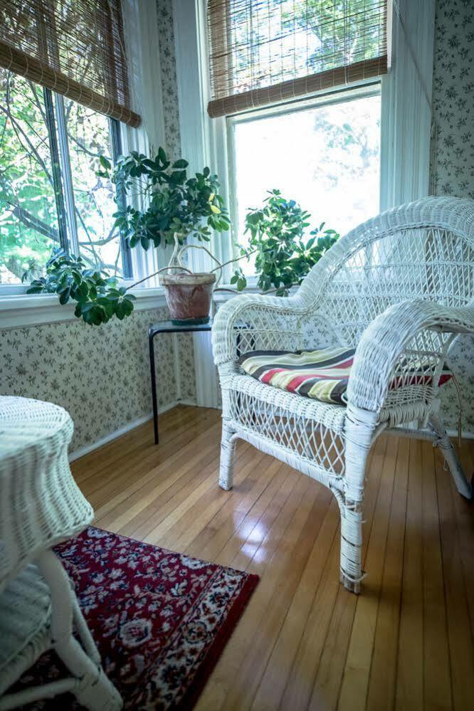 Sackville Bed And Breakfast Екстер'єр фото